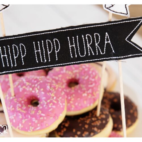 cake topper hipp hipp hurra, ITH, 13x18