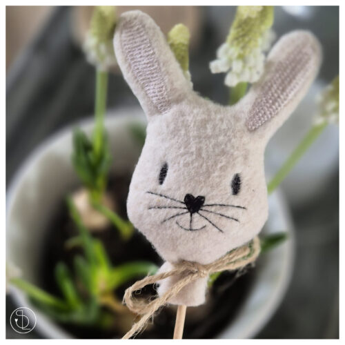 Häschen am Stiel [Digital]