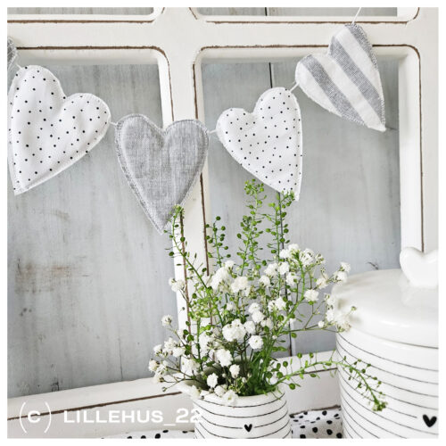 Herzchengirlande [Digital]